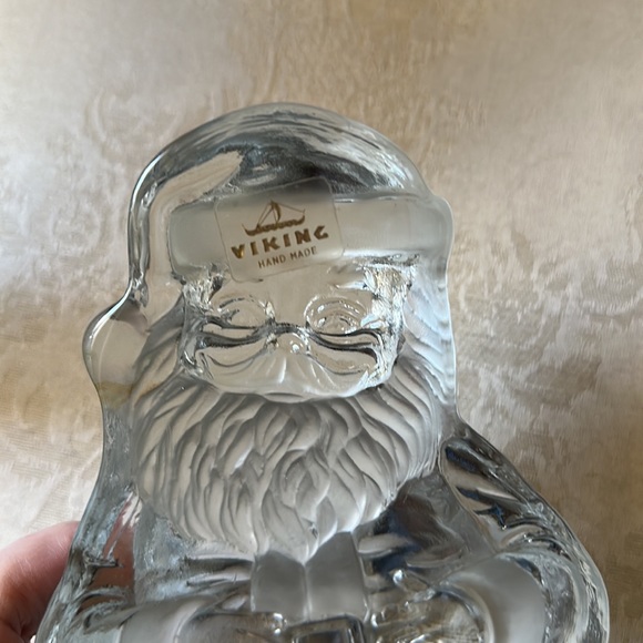 Vintage Viking lead cut glass/frosted Santa paperweight, decoration - Picture 6 of 11